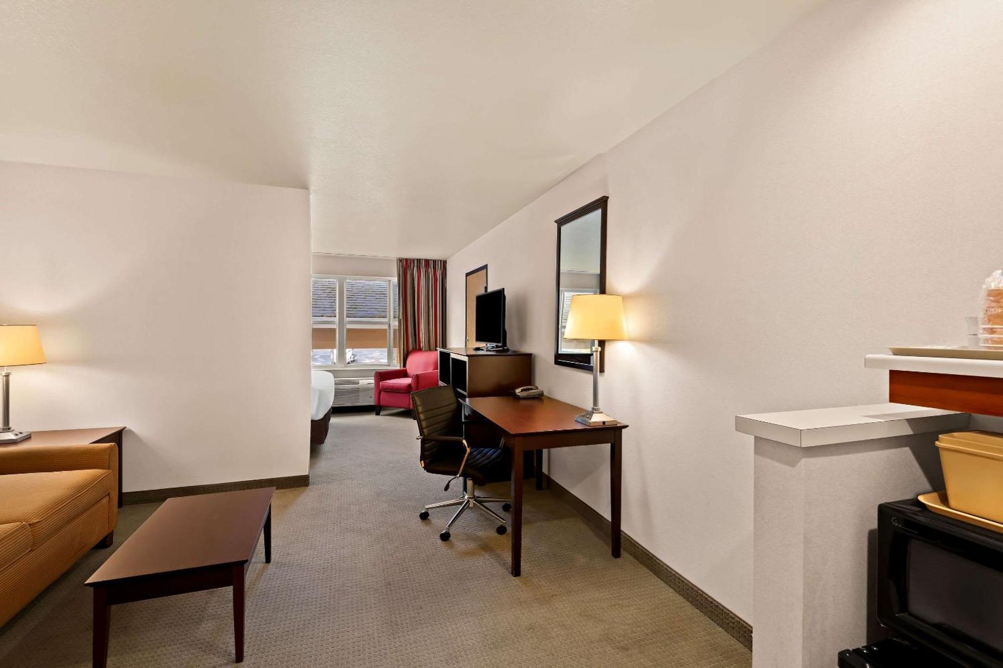 Comfort Inn & Suites Creswell Exteriör bild
