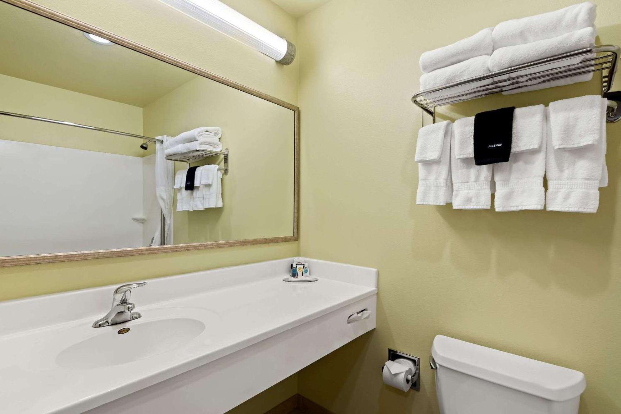 Comfort Inn & Suites Creswell Exteriör bild